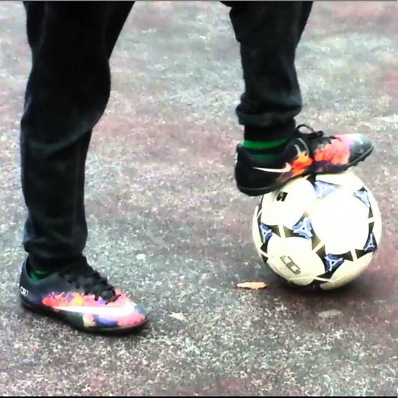 ✨SOLD✨Nike Mercurial Victory V Turf✨ - Picture 5 of 5